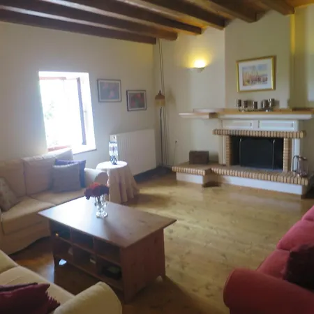 Roza Villa